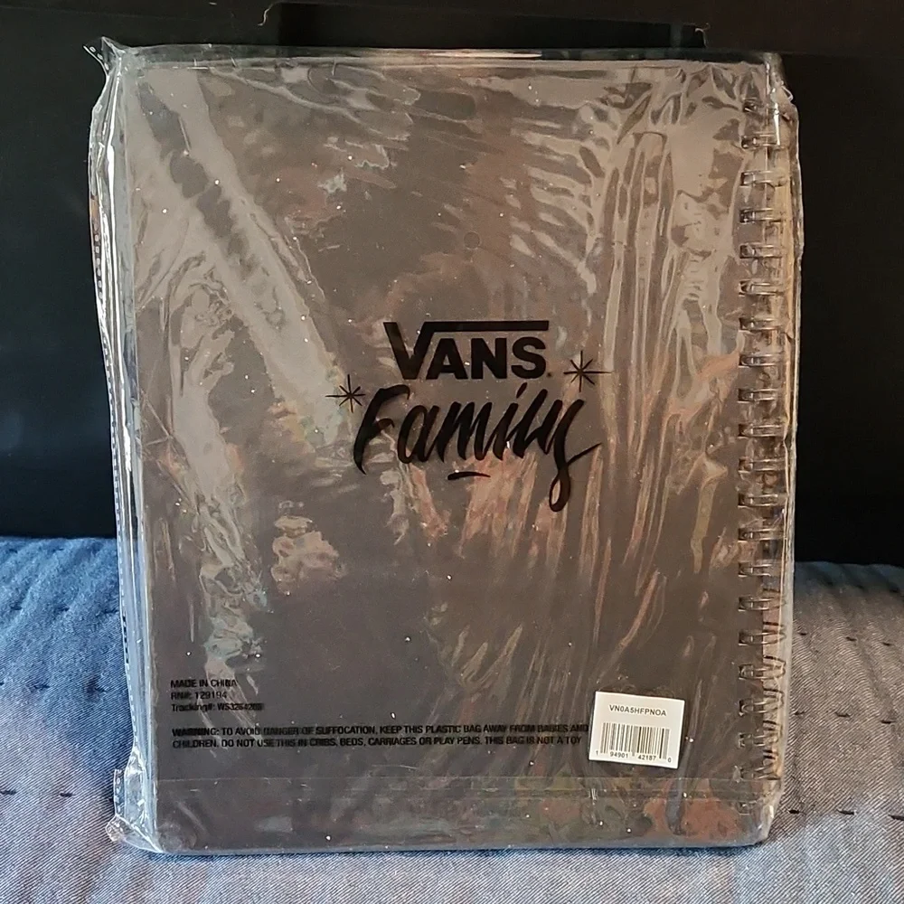 Vans Family Exclusive Sticker Notebook - Picture 2 of 2
